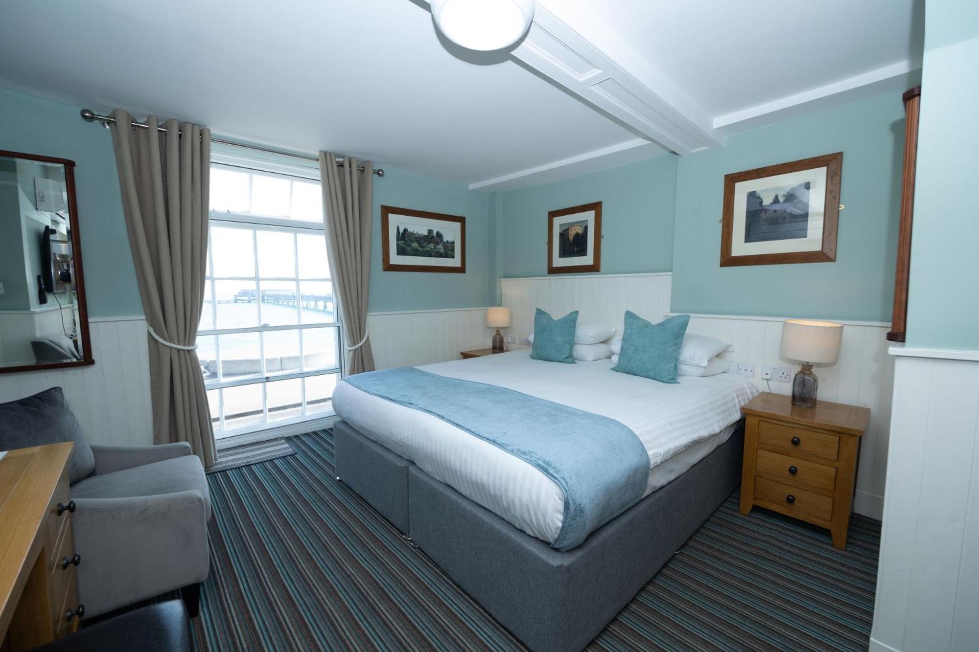 דיל The Clarendon Hotel מראה חיצוני תמונה